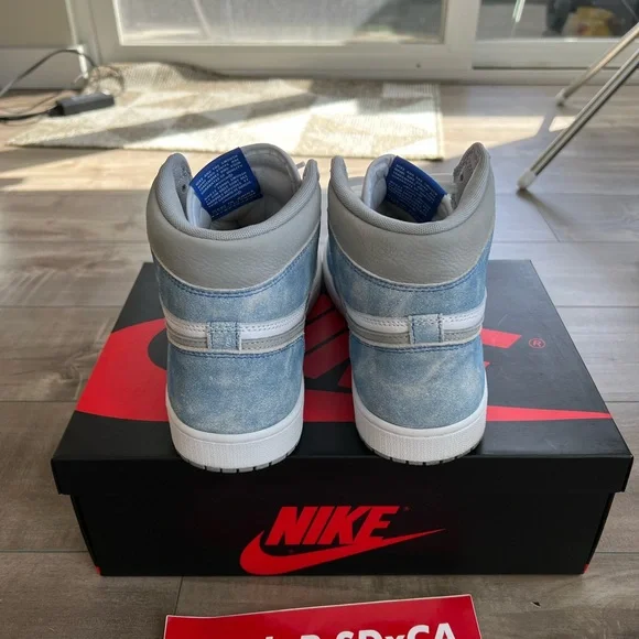 Nike Air Jordan 1 Retro High Hyper Royal Smoke Grey size 10 Men’s lightly used - Picture 5 of 7